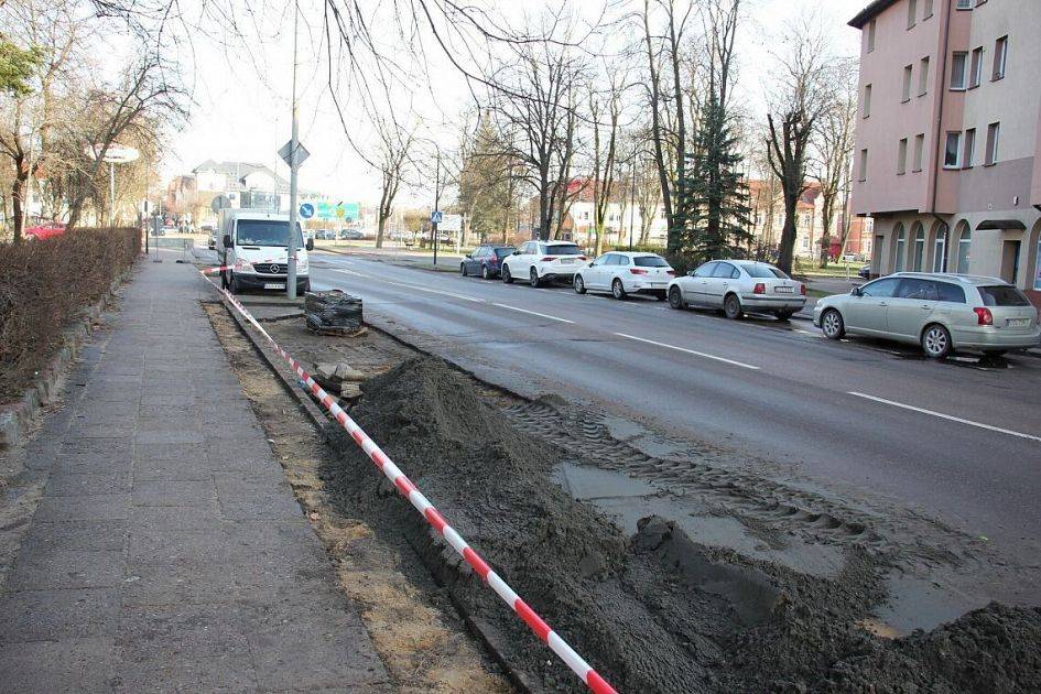 Ruszył Remont Chodnika i Nawierzchni Ulicy Wojska Polskiego