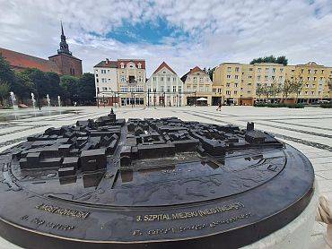 Co zobaczymy na makiecie przy Starym Rynku ?