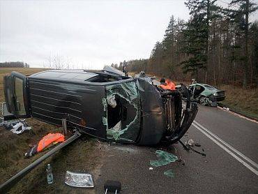 Wypadek  na drodze z Osowa do Cewic