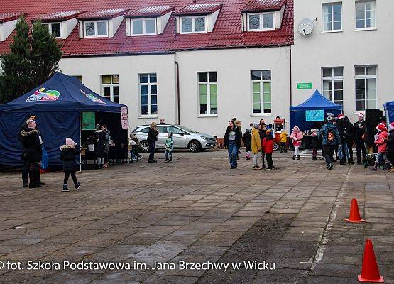 archiwum Szkoły Podstawowej w Wicku