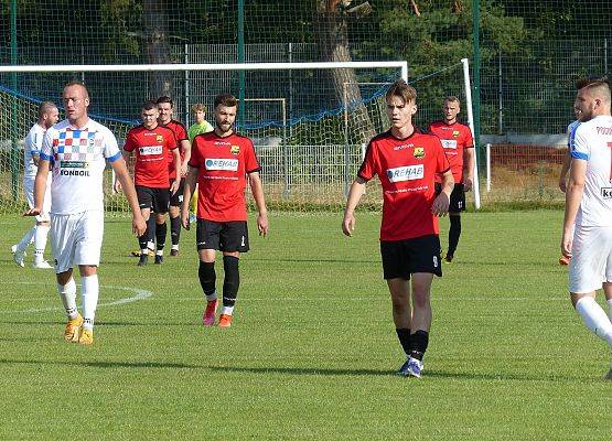 Grafika 1: Pogoń - Czarni 1:0