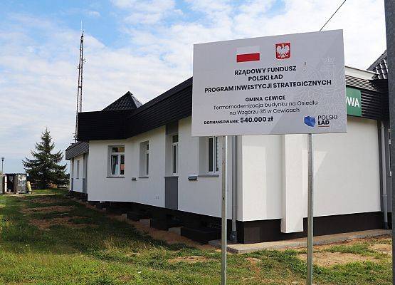 Grafika 7: Koniec prac termomodernizacji budynku na Osiedlu Na Wzgórzu 35  w Cewicach