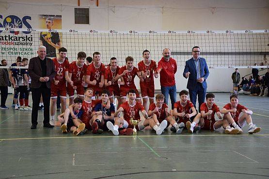 Grafika 1: SPS Lębork w półfinale siatkarskich Mistrzostw Polski