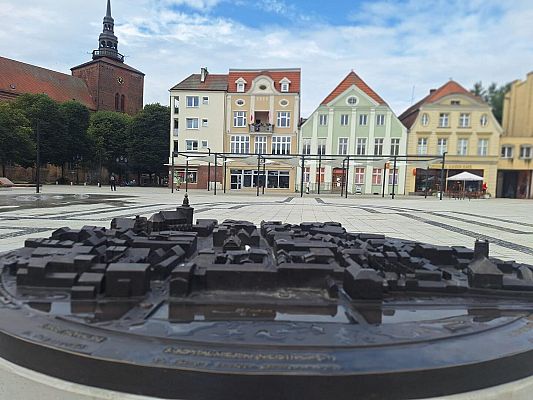 Grafika 3: Co zobaczymy na makiecie przy Starym Rynku ?