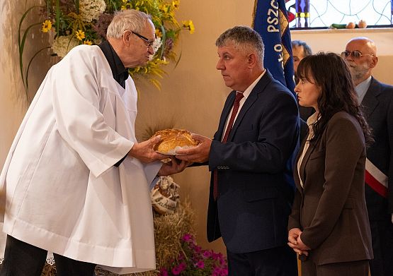 Grafika 4: Dożynki Powiatowe w Lubowidzu