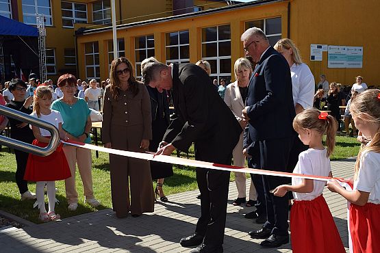 Uroczyste otwarcie nowej części szkoły w Siemirowicach!