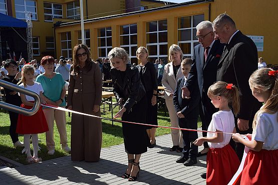 Uroczyste otwarcie nowej części szkoły w Siemirowicach!