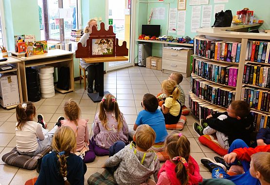 Grafika 3: Ogólnopolski Dzień Głośnego Czytania