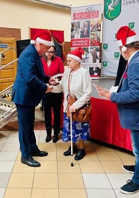 Grafika 9: Inauguracja Karty Seniora w Gminie Cewice