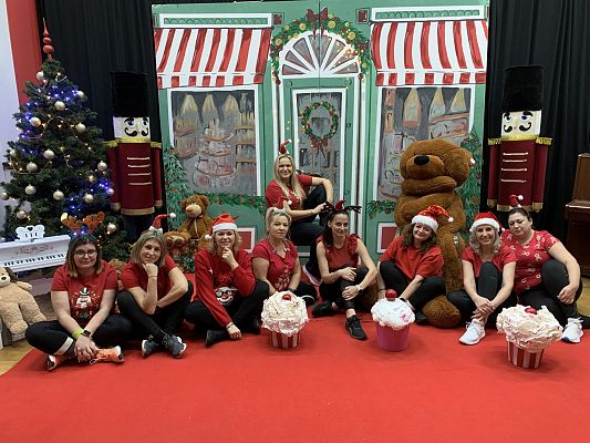 Grafika 2: Mikołajkowy Tydzień z Domem Kultury w Maszewie - filia GCK Cewice