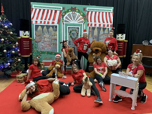 Grafika 3: Mikołajkowy Tydzień z Domem Kultury w Maszewie - filia GCK Cewice