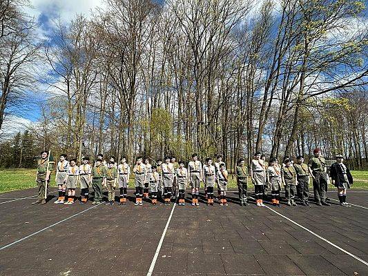 Grafika 4: 22 lutego – Dzień Myśli Braterskiej