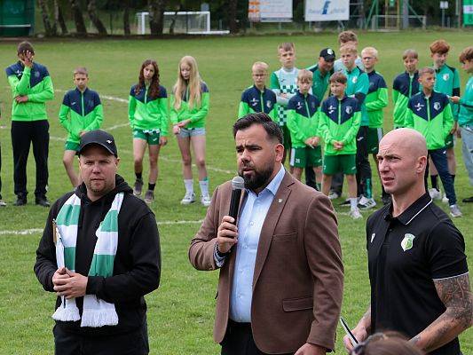 Grafika 7: 40 lat tradycji świętuje Klub sportowy Leśnik Cewice