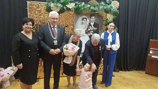 Grafika 10: Jubileusze par małżeńskich w Gminie Cewice