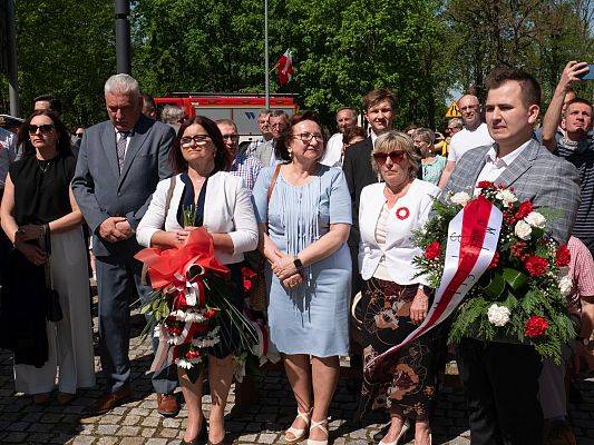 Grafika 2: Wójt Gminy Cewice na uroczystościach 3 maja w Lęborku